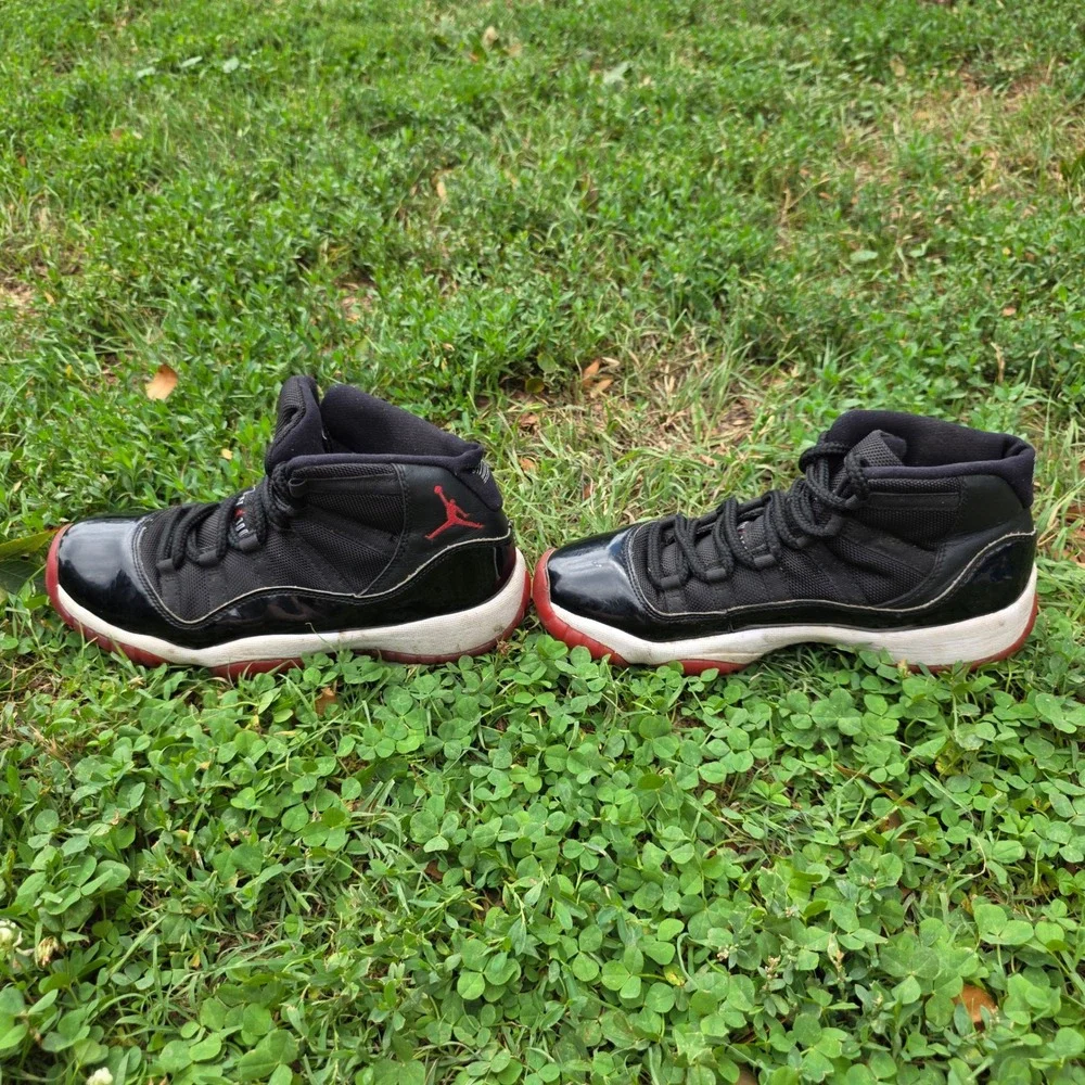 Jordan Air Jordan 11 Retro Bred Black True Red White 378037-061 Mens Sneakers